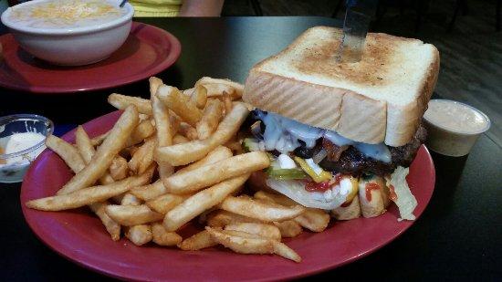 Joe's 2nd St. Diner