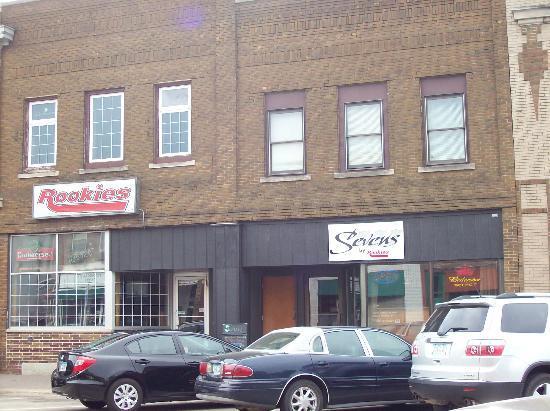Sevens Restaurant & Steakhouse